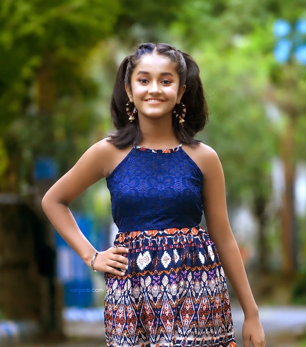 Outdoor commercial fashion campaign featuring Ridhi Rajak Ridhi Rajak featured in a commercial fashion advertisement campaign showcasing a stylish outdoor lifestyle look